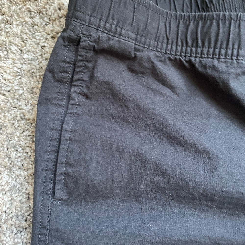 Vuori Men’s Ripstop Climber in Sz M inseam 30” in gently used condition - Picture 8 of 9